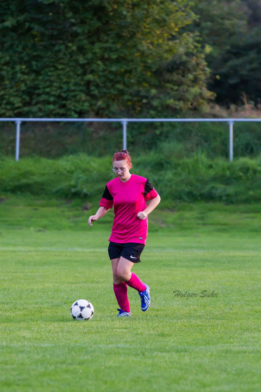 Bild 156 - B-Juniorinnen TSV Gnutz o.W. - SV Wahlstedt : Ergebnis: 1:1